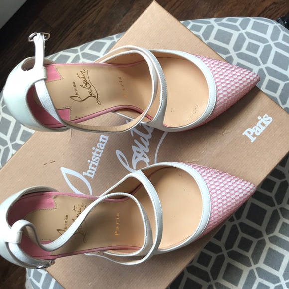 CHRISTIAN LOUBOUTIN SIZE 8 - NEVER WORN - Picture 6 of 8